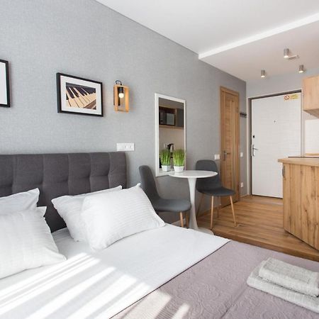 Studio With City View - Hrekivska Str. 5-1 Kharkiv Eksteriør bilde